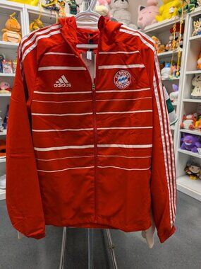 BNWT 22-23 Bayern Munich adidas DNA Windbreaker Jacket Training Mens Size small